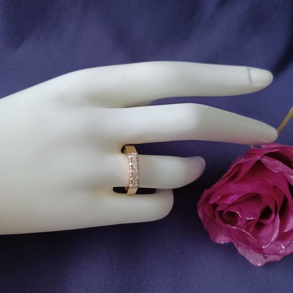 Swarovski Jewelry - Swarovski Elements - Size 8¾ - Gold tone ring as pictured